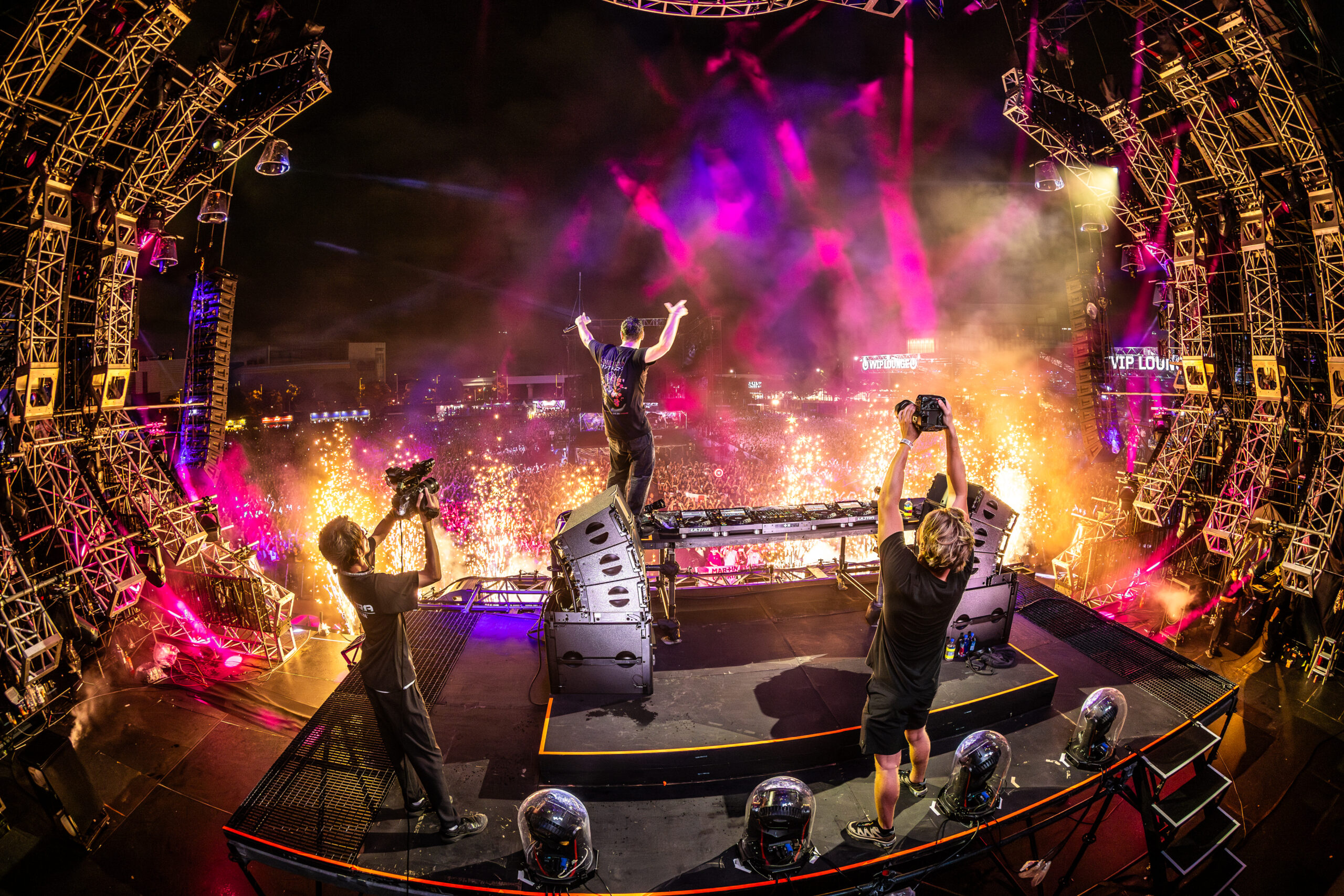 日割り発表！1日目にZedd B2B Knock2、2日目にAlessoが登場【ULTRA